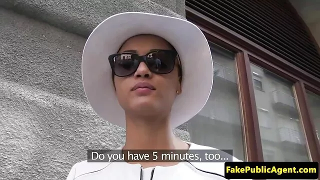 Lizzie Ryan cojiendo con la madre