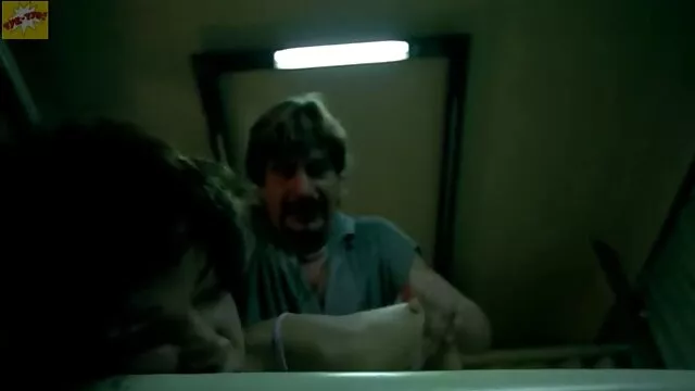 Brea madre serviporno Lynn