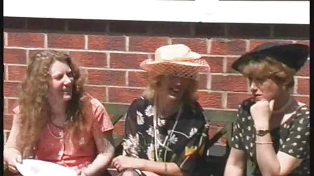 Jessica xxx madres lesbianas Burciaga hermosa desnuda