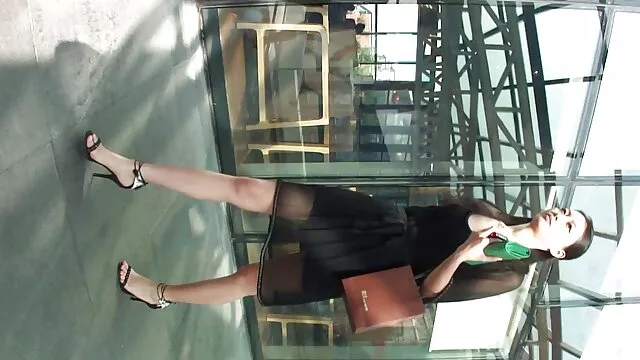 Ava mama en la cocina xxx Taylor