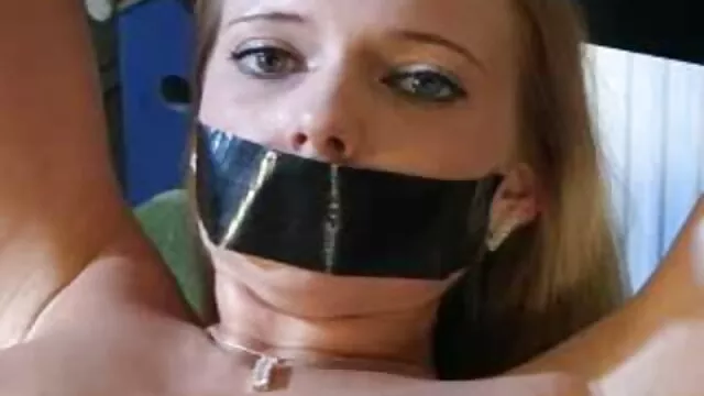 Lolla xxx en español madre e hijo disfruta en la cama