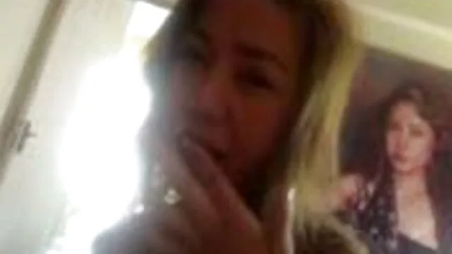 Sophia mama follada por hijo Santi